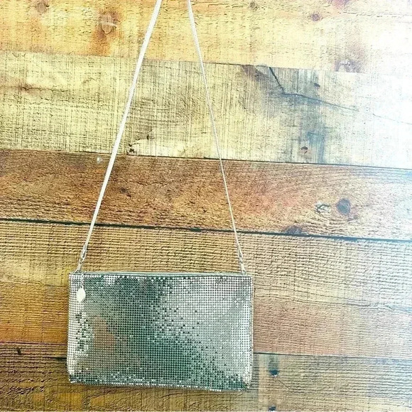 Whiting & Davis Mesh Metallic Vintage Purse - Picture 1 of 11